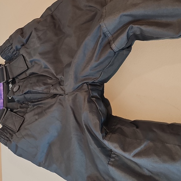 George Medium Black Snow Pants with Suspenders - Picture 5 of 7